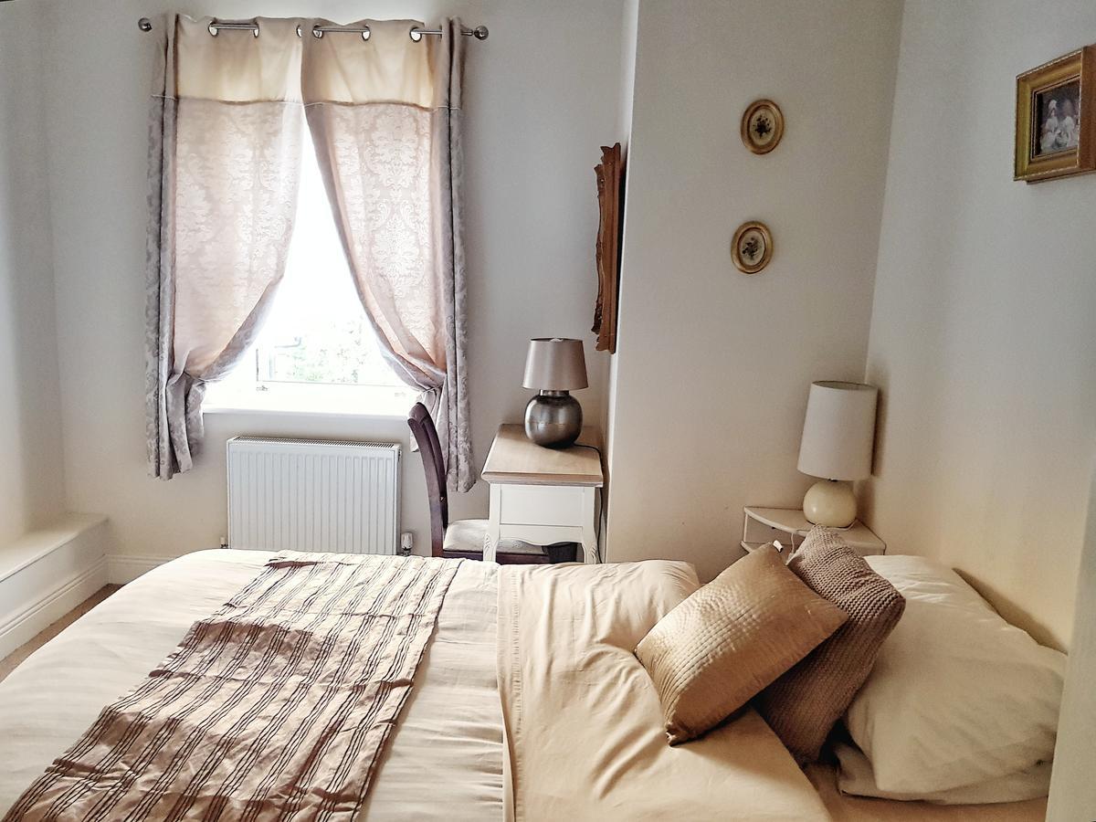 Blackstoops Lodge Enniscorthy Exteriör bild